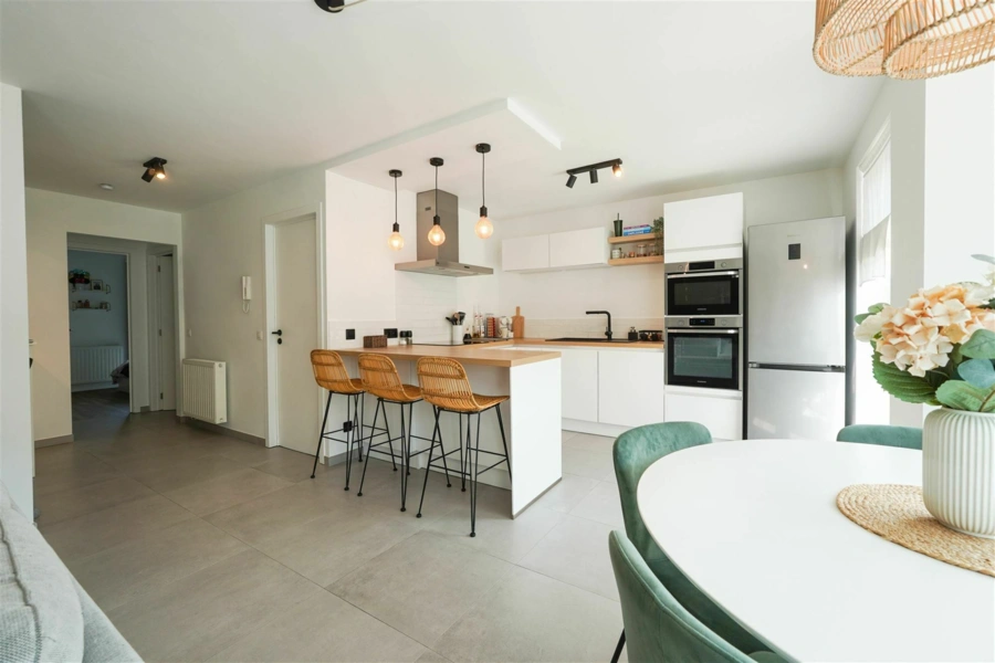 Appartement 2 CH coup de coeur  SANS TRAVAUX proximité commerces