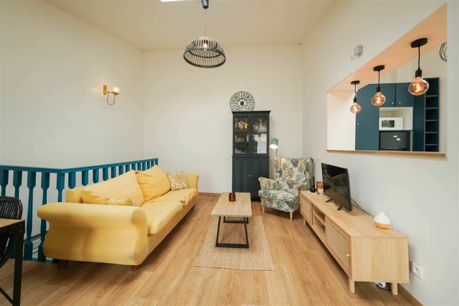 Maison 3 façades avec jardin - idéalement située
