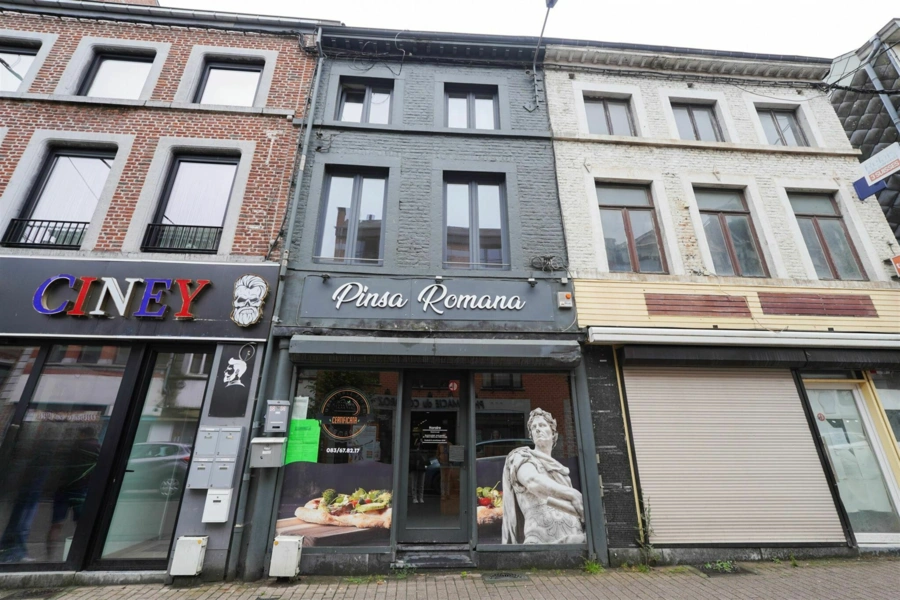 Commercial idéalement situé