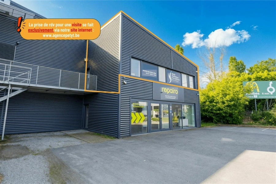 Surface commerciale ± 100m² - Emplacement stratégique