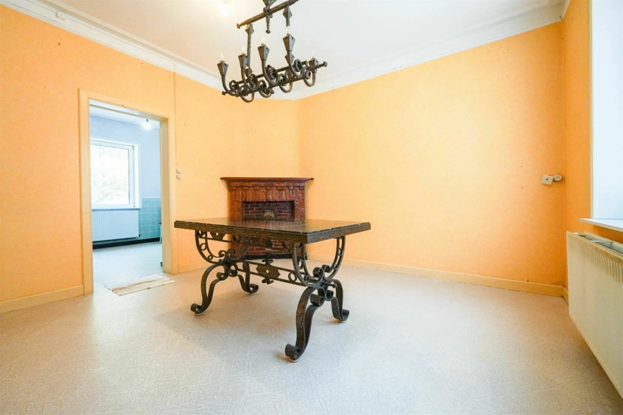 Charmante petite maison à rénover - Proche centre-ville