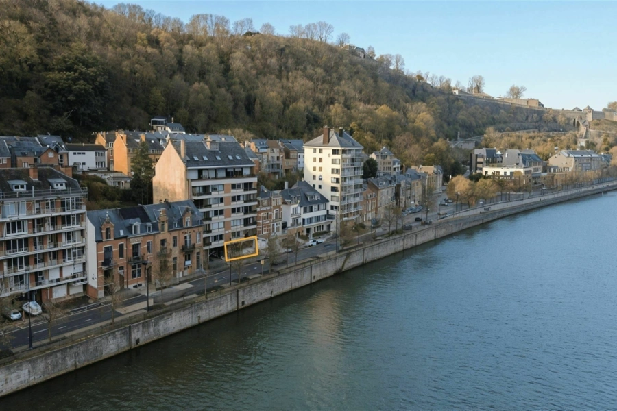LA PLANTE: Appartement 2 CH de ± 115 m² avec VUE MEUSE 