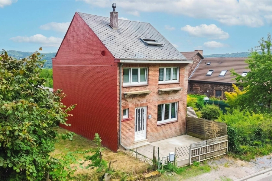 Charmante maison avec vue sublîme sur la vallée