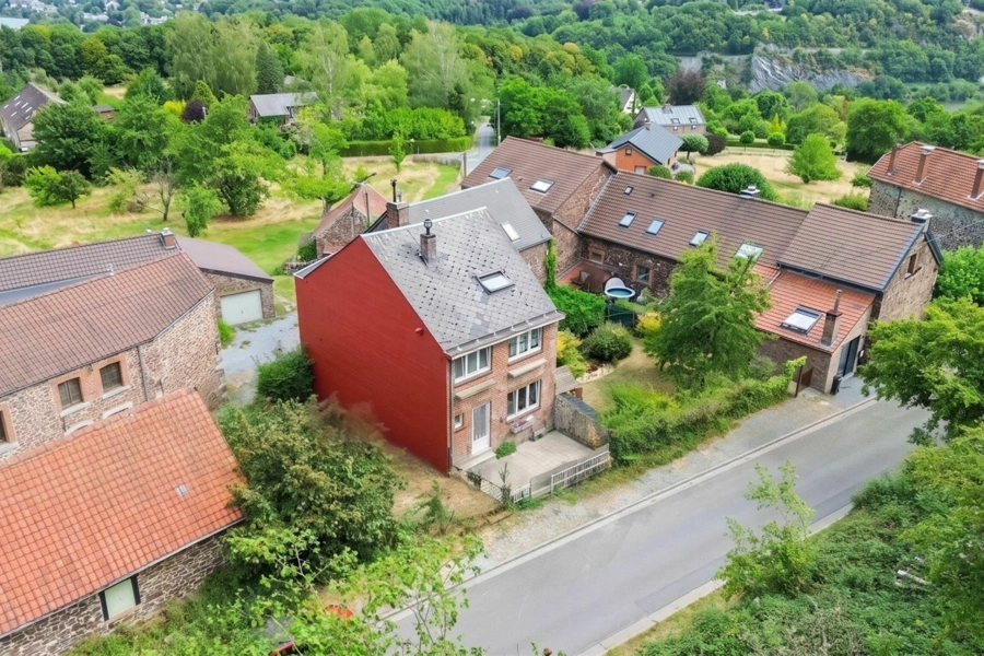 Charmante maison avec vue sublîme sur la vallée