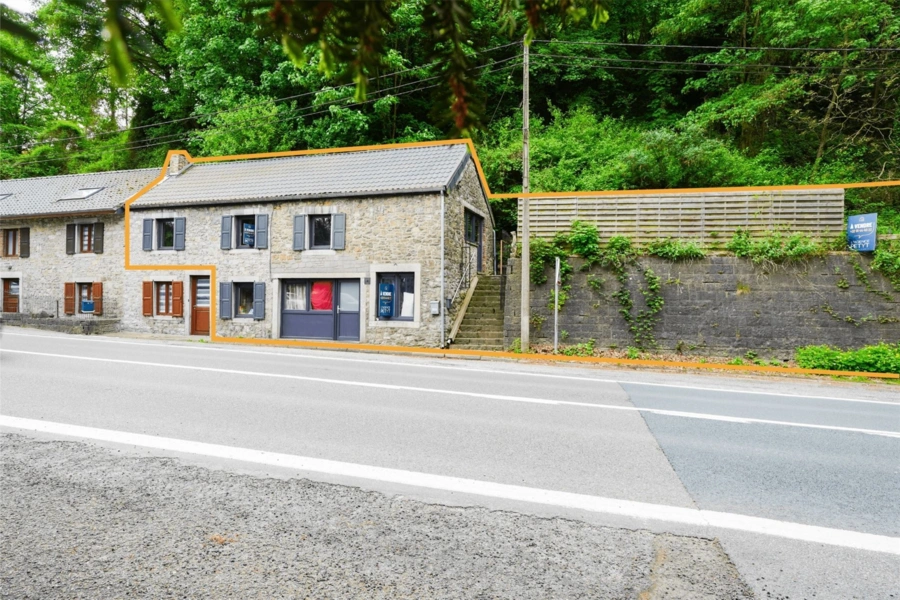 Immeuble de rapport 2 unités proche Meuse - en ordre urbanistique